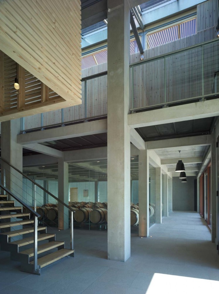 Chateau Barde-Haut Winery / Nadau Lavergne Architects