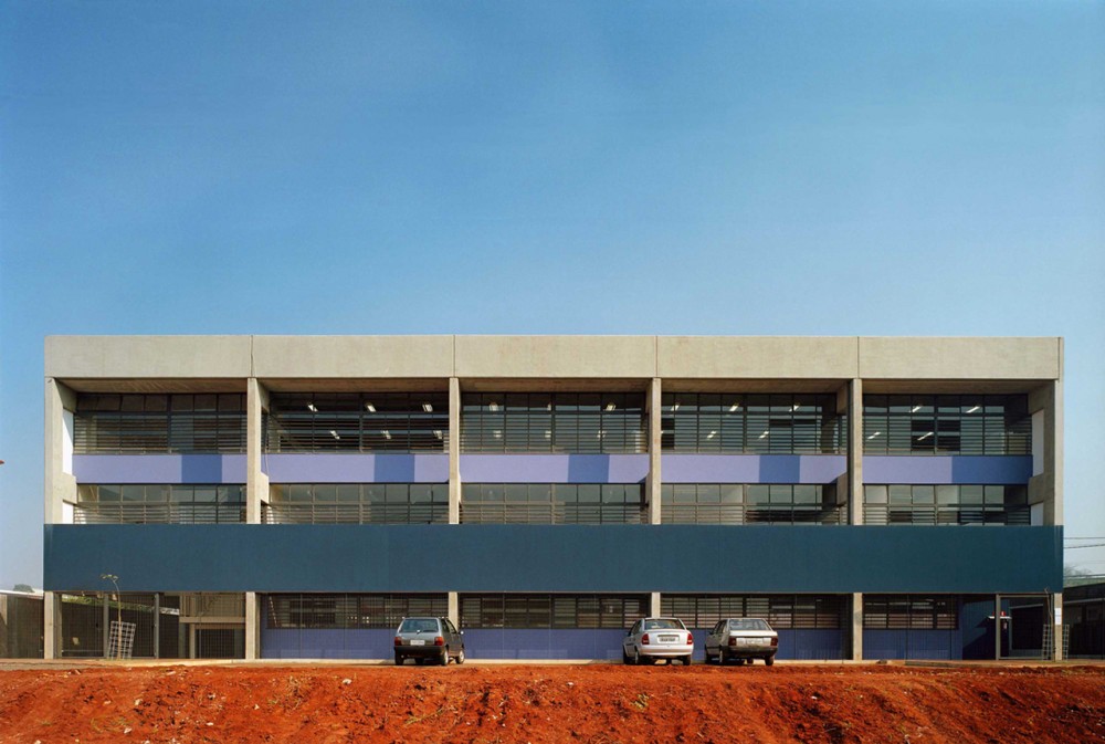 CHB Campinas F1 State School / MMBB Arquitetos