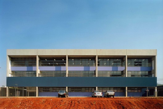 CHB Campinas F1 State School / MMBB Arquitetos (6)