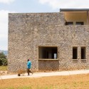 Butaro Hospital / MASS Design Group (5) Butaro Hospital / MASS Design Group (5) © MASS Design Group