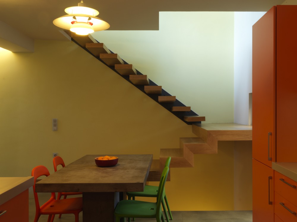 Residence in Aghia Paraskevi / Architects Unfolding + Kiki Kelesidou
