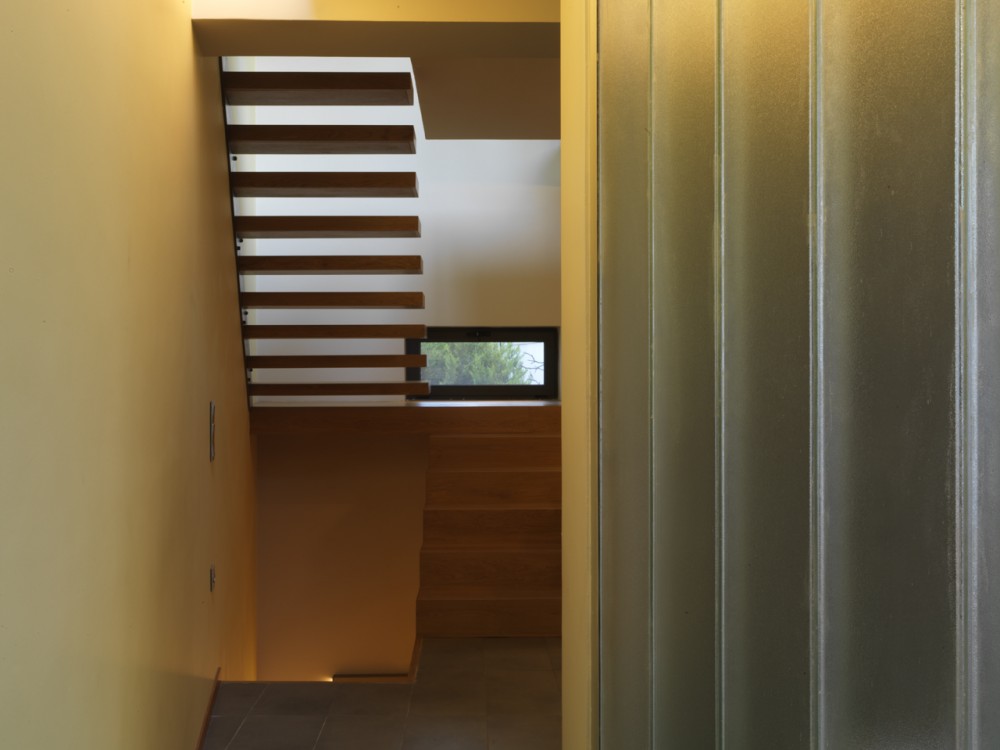 Residence in Aghia Paraskevi / Architects Unfolding + Kiki Kelesidou