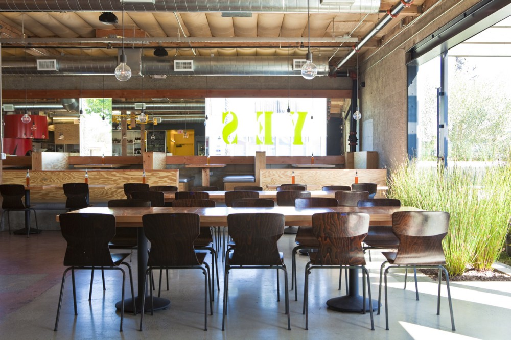 Pitfire Pizza / Bestor Architecture