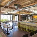 Pitfire Pizza / Bestor Architecture (6) © Ray Katchatorian