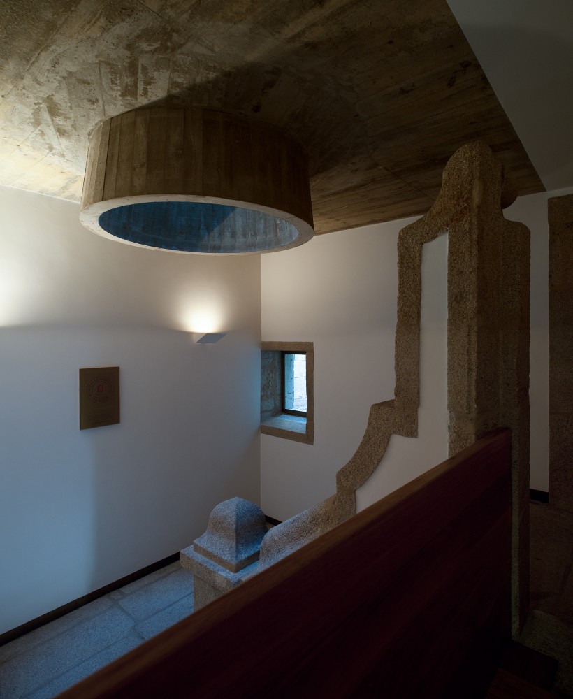 Solar S. Roque Gallery / Manuel Maia Gomes