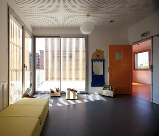 Gavroche Centre for Children / SOA Architectes (8)
