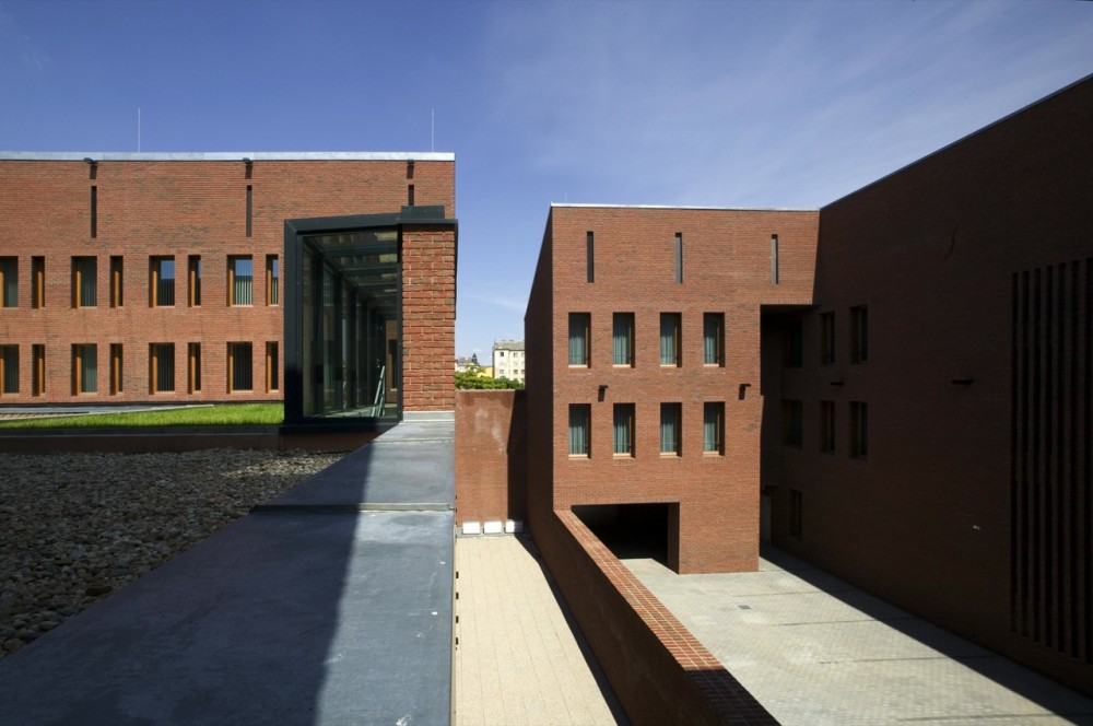 Judicial Centre in Debrecen / Koller Studio