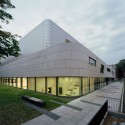 Research & Sports Hall of Humboldt University / Scheidt Kasprusch Architekten (16) Research & Sports Hall of Humboldt University / Scheidt Kasprusch Architekten (16) © Rainer Gollmer