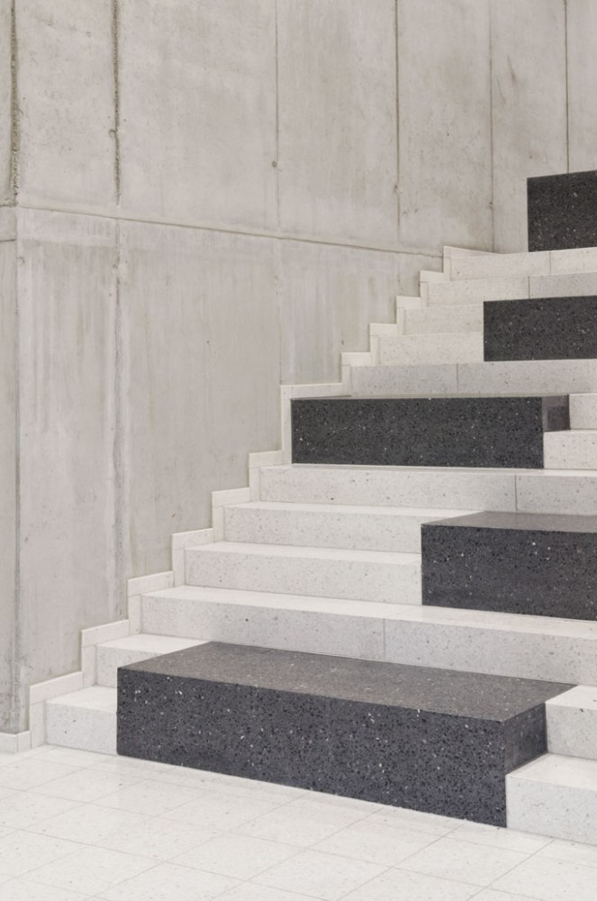 Research & Sports Hall of Humboldt University / Scheidt Kasprusch Architekten