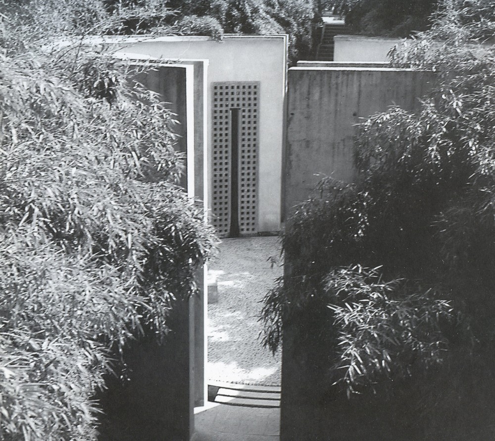 AD Classics: Le Cylindre Sonore / Bernhard Leitner