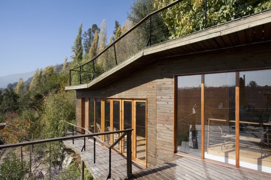 House in Pirque / 332 Arquitectos (13)