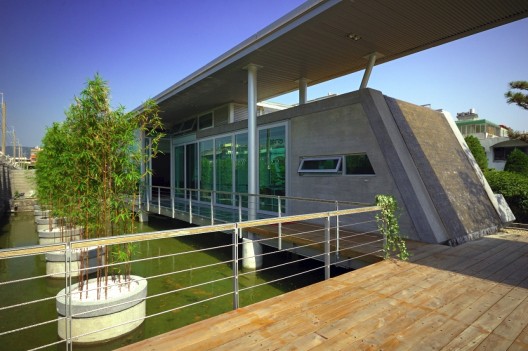 Tea Pavilion on the Water / Tze-Chun Wei (24)