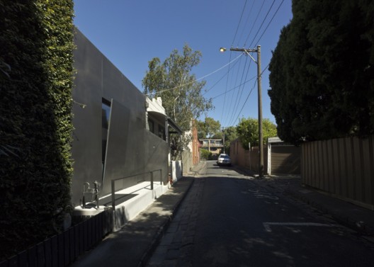 Law Street House / Muir Mendes (9)