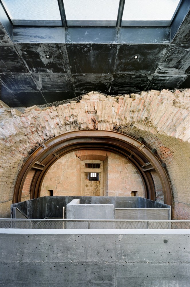 Fortress of Fortezza / Markus Scherer with Walter Dietl