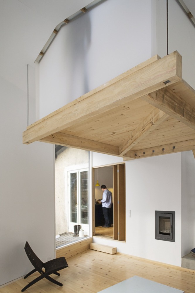 Cloudy House / LASC studio