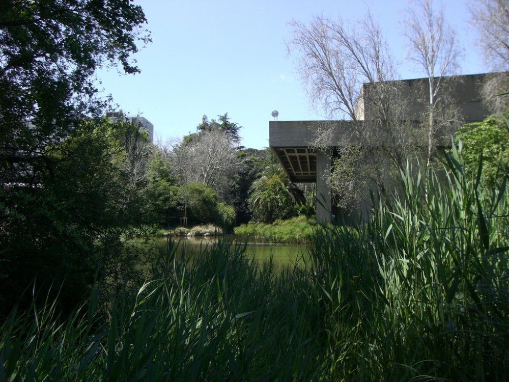 AD Classics: Calouste Gulbenkian Foundation / Ruy Jervis d’Athouguia, Pedro Cid and Alberto Pessoa