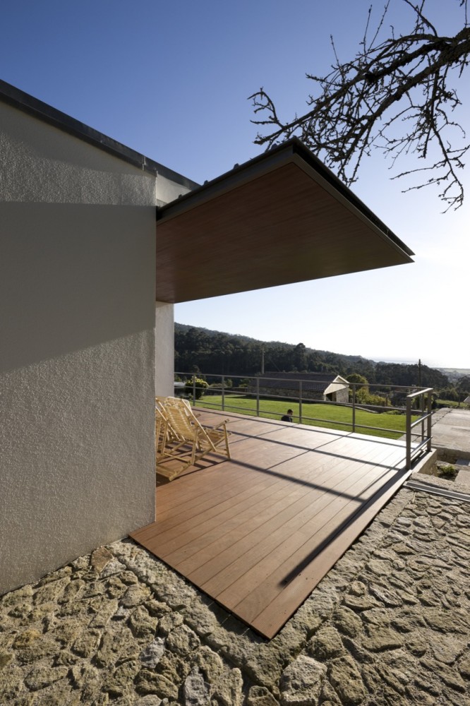 Afife House / Alfredo Resende Arquitectos