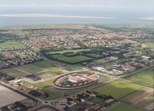Dogger's Corner / LEVS Architecten (11)