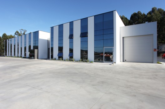 Barata Garcia Headquarters / Arqmarket (1)