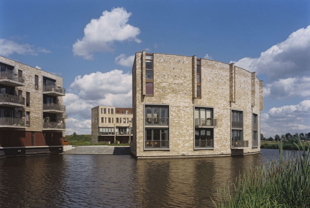 Dragoon / LEVS Architecten