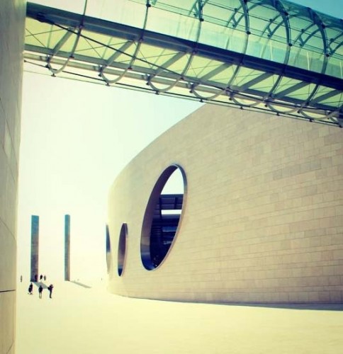 Help us with our Architecture City Guide: Lisbon