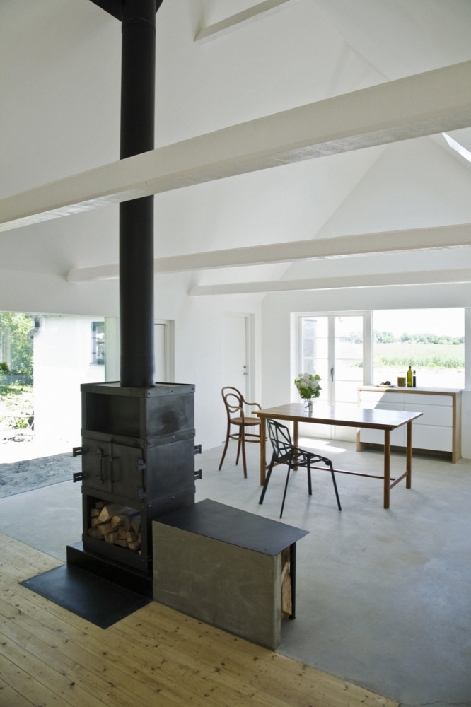 Summer House / LASC Studio