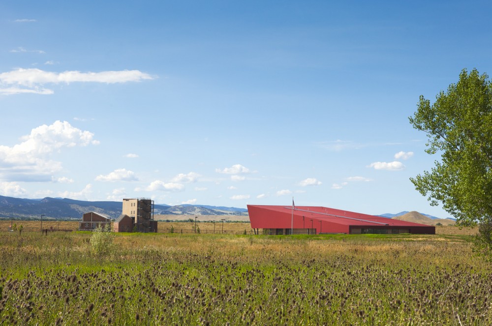 Boulder Regional Fire Training Facility / Roth Sheppard Architects