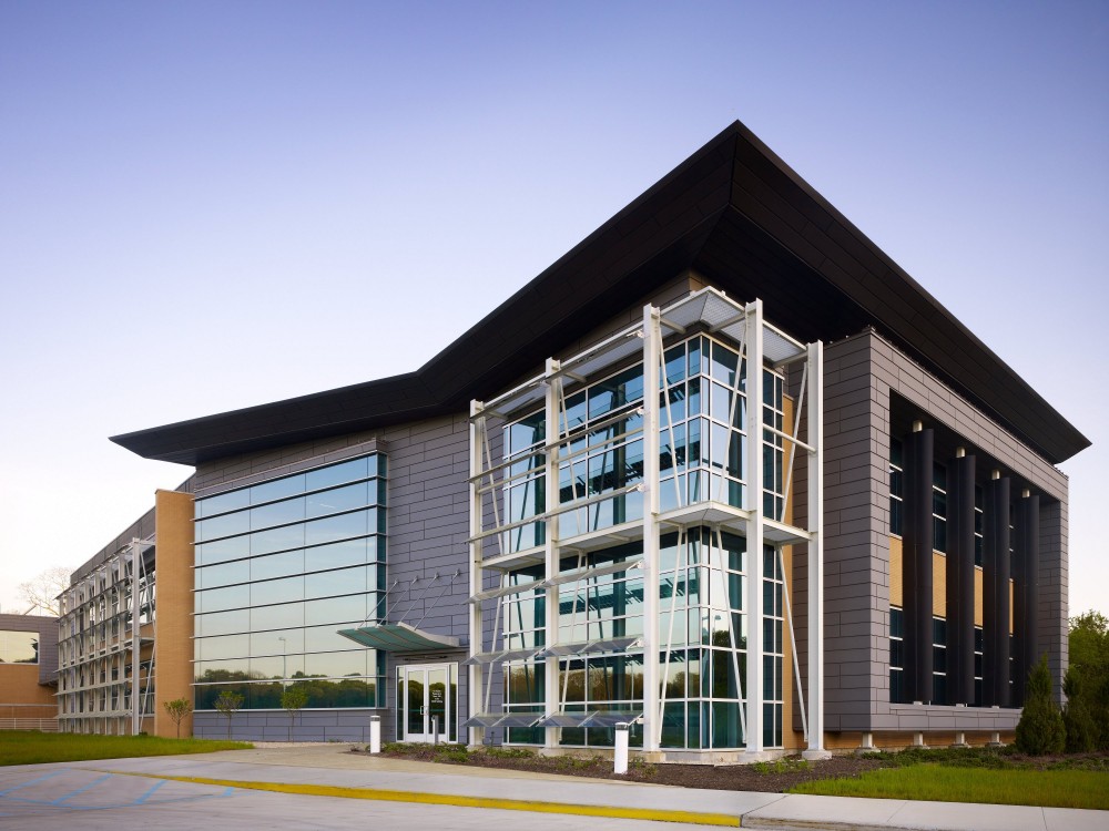 Advanced Energy Center, Stony Brook University / Flad Architects