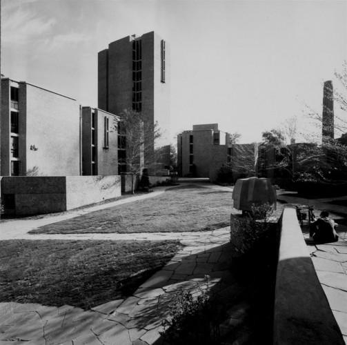 Ezra Stiles College, 1962. Source: Yale Manuscripts and Archives.