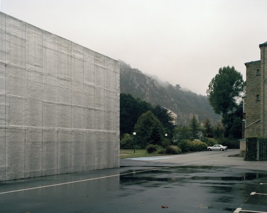 Le Point du Jour Art center / Eric Lapierre Architecture (8)