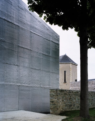 Le Point du Jour Art center / Eric Lapierre Architecture (9)