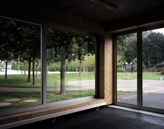 Le Point du Jour Art center / Eric Lapierre Architecture (10)