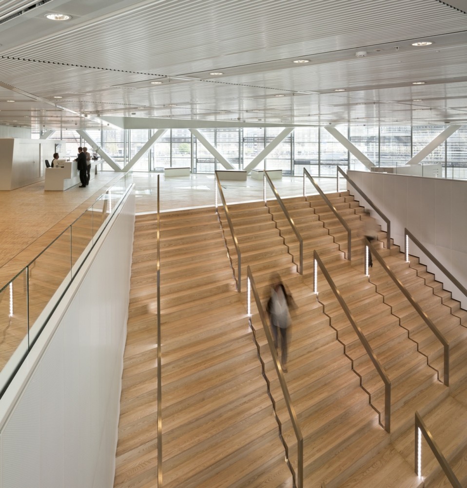 The Crystal / Schmidt Hammer Lassen Architects