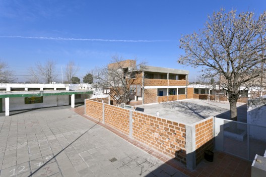 Serrano Public School / Arzubialde Arquitectos (19)