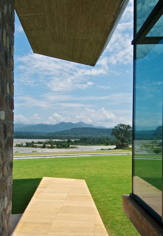 Rishikesh House / Rajiv Saini