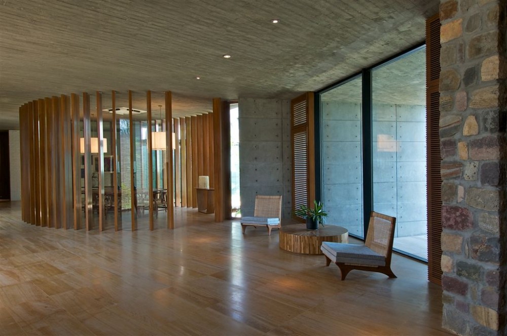 Rishikesh House / Rajiv Saini