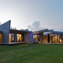 Rishikesh House / Mr. Rajiv Saini (1) Rishikesh House / Mr. Rajiv Saini (1) © Sebastian Zachariah