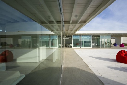 Villa GM / Architrend Architecture (15)