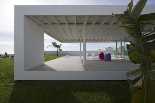 Villa GM / Architrend Architecture (14)