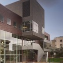 Cleveland State University Student Center / Gwathmey Siegel & Associates Architects with Braun & Steidl Architects (3) Cleveland State University Student Center / Gwathmey Siegel & Associates Architects with Braun & Steidl Architects (3) © Brad Feinknopf