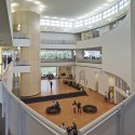 Cleveland State University Student Center / Gwathmey Siegel & Associates Architects with Braun & Steidl Architects (3) Cleveland State University Student Center / Gwathmey Siegel & Associates Architects with Braun & Steidl Architects (3) © Brad Feinknopf