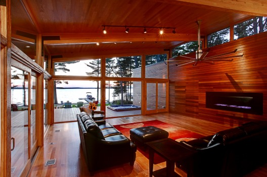 Higgins Lake House / Jeff Jordan Architects (10)