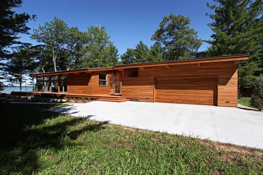Higgins Lake House / Jeff Jordan Architects (5)