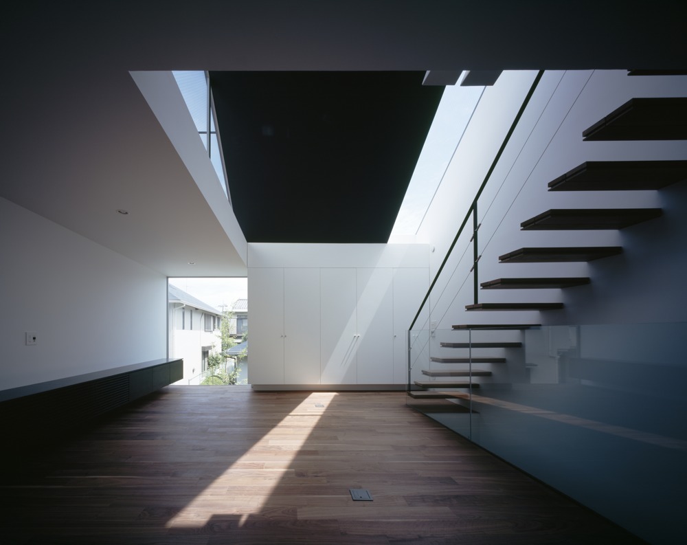 RAY House / Apollo Architects & Associates