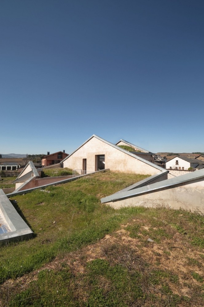 House at León / ALARCÓN + ASOCIADOS