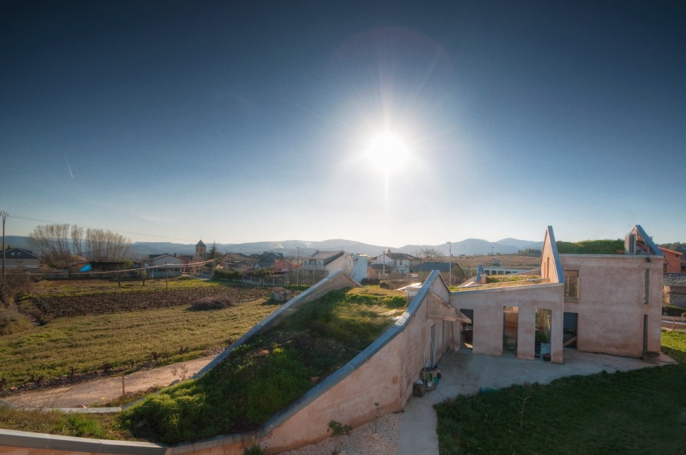 House at León / ALARCÓN + ASOCIADOS