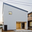 House in Musashisakai / Upsetters Architects (3) House in Musashisakai / Upsetters Architects (3) Courtesy of Upsetters Architects