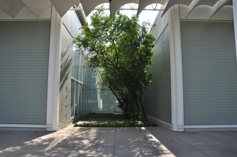 AD Classics: Menil Collection / Renzo Piano