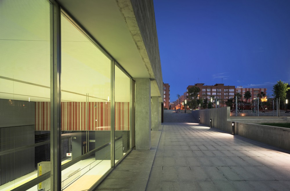 Palmaret-Alboraya Train Station / Rstudio
