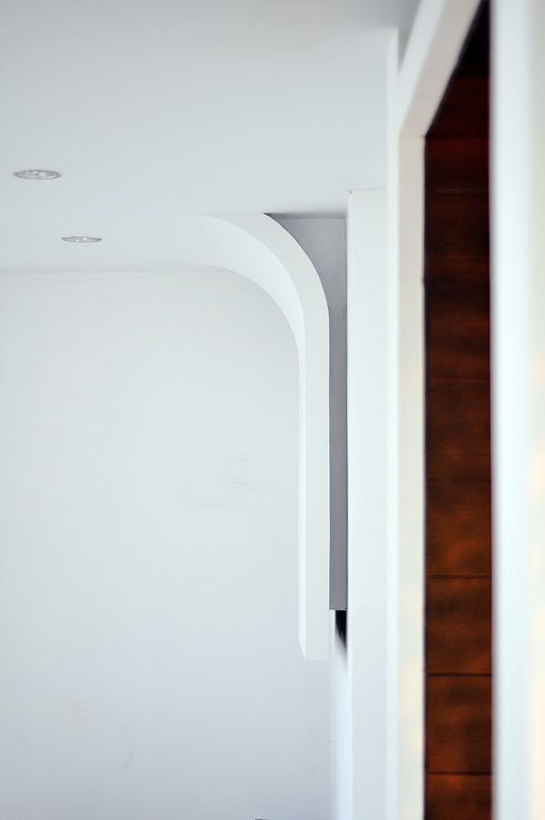 P[RAY]HOUSE / Julian Palapa + Bayu Rismabuana